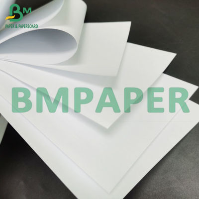 papel en enlace blanco sin recubrimiento del texto de 60# 70# 80# 100#LB Woodfree para la escritura de la impresión en offset y del libro en 50gsm a 300gsm
