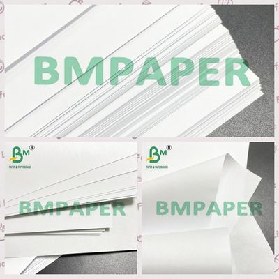 papel sin recubrimiento del libro de Woodfree del color de marfil poner crema de 70g 75g 80g con la impresión en offset