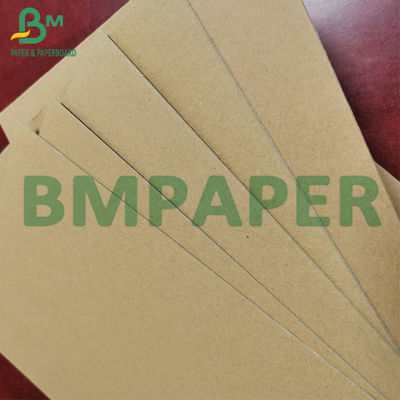 tablero de caja de empaquetado sin blanquear superficial liso de Brown Kraft de la cartulina de 1m m Kraft