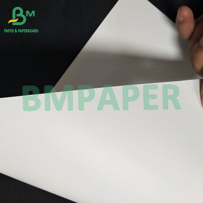 Papel sintético blanco, resistente al agua y de buena impresión, duradero para el embalaje