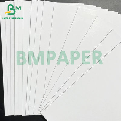 Tablero dúplex recubierto de blanco de doble cara de cartón blanco de 1 mm y 540 g / m2