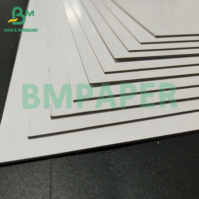 Alto grado de dureza y firmeza de doble lado de cartón duplex de revestimiento blanco 540 gm 1 mm para la caja de embalaje del producto