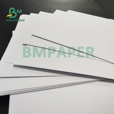Papel sin recubrimiento para colgar 720 X 1020 mm Blanqueza alta
