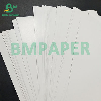 Papel de sofá de madera virgen blanca revestido de doble lado para revistas portadas de cuadernos