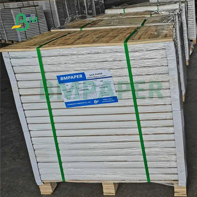 55 gramos 60 gramos NCR Papel sin carbono En rosa Amarillo Blanco Para recibir 860 x 610 mm