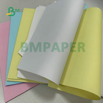 55 gramos 60 gramos NCR Papel sin carbono En rosa Amarillo Blanco Para recibir 860 x 610 mm