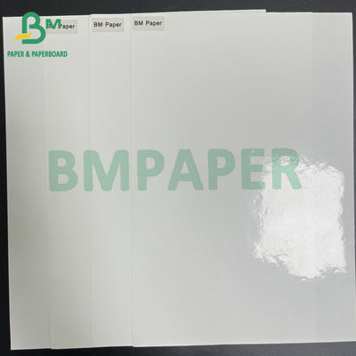 Papel de etiqueta de cerveza de resistencia a la humedad impermeable a 80 gm recubierto de un lado