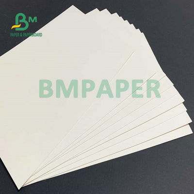 0.4mm 0.6mm 0.9mm Papel absorbente blanco sin recubrimiento para hacer montañas rusas de hoteles