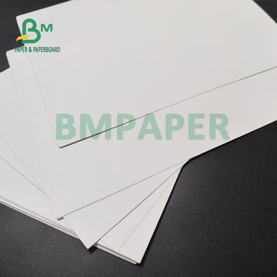 60# Texto sin recubrimiento Papel sin madera para libros temáticos Impresión offset de 25' x 38'