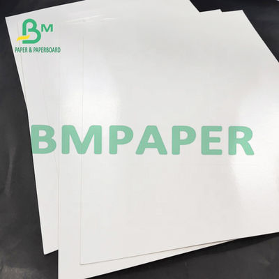 Hoja de papel Kraft de alto grosor 300 g 350 g 400 g en blanco para envases de alimentos