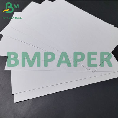 Papel sin revestimiento de UWF de 100 g a 140 g de 28 x 40&quot; para la impresión de libros