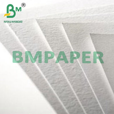 0.4 - 0,7 mm Papel perfumado absorbente sin agentes ópticos de aclaración para ambientadores