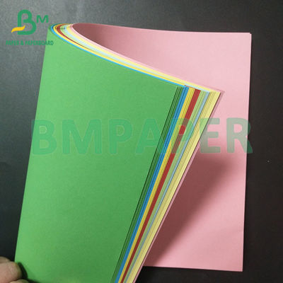 Impresión offset Papel sin revestimiento de madera Papel de madera virgen para notas adhesivas de colores