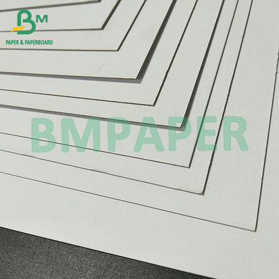 CCWB Revestido con un 70% de PWC Reciclar Blanco de espalda Blanco doble con gris en el medio