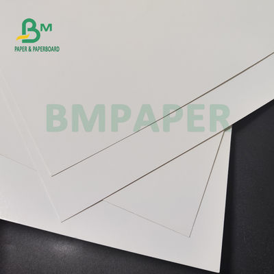 220 g 270 g Papel blanco brillante recubierto de un lado para tarjetas postales 700 x 1000 mm