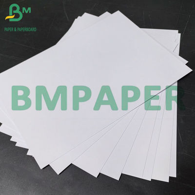 Papel blanco sin revestimiento sin madera para la impresión de libros
