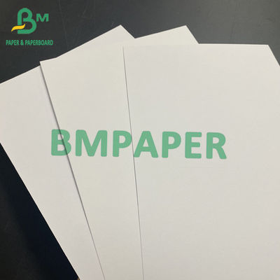53 gm - 400 gm Papel libre sin revestimiento y sin madera de cartón 78 X 102cm 72 X 105cm 77 X 110cm Tamaño grande
