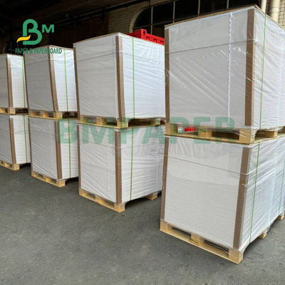 300 gm 350 gm C1S Papel de cartón de alimentos para cajas de dulces 70 x 85 cm Gran volumen