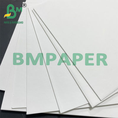 1.4mm 1.6mm Blanco de absorción de la tabla de papel para bebidas 420x620mm