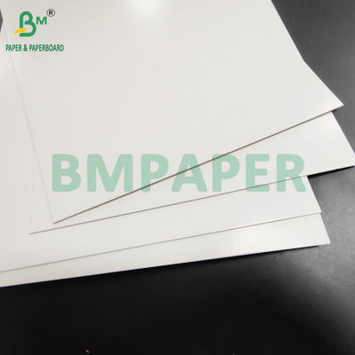 1MM 1.5MM Papel blanco recubierto de cartón triplex para cajas de ropa 24 x 36 pulgadas