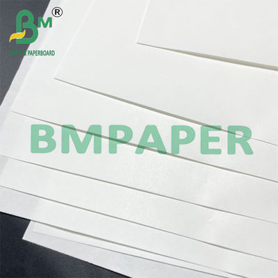 40 g 50 g de papel Kraft blanco MG recubierto de un lado para bolsas de embalaje de alimentos