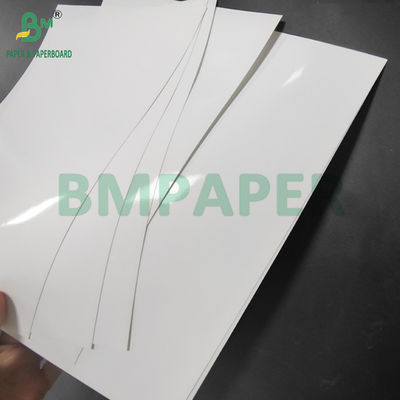 Papel brillante recubierto digitalmente de 128 gramos para menú 32 x 45 cm Impresión superior