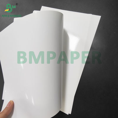 Papel brillante recubierto digitalmente de 128 gramos para menú 32 x 45 cm Impresión superior