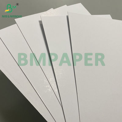 1mm 820g de cartón blanco con medio gris 2 capas de cartón laminado 31&quot; x 43&quot;