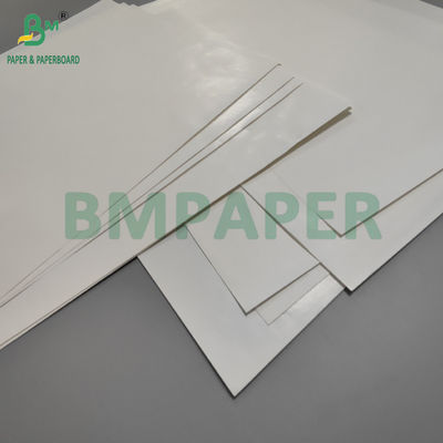 Papel de etiqueta de cerveza de 65 gm 70 gm resistente al agua 70 x 100 cm de un lado brillante