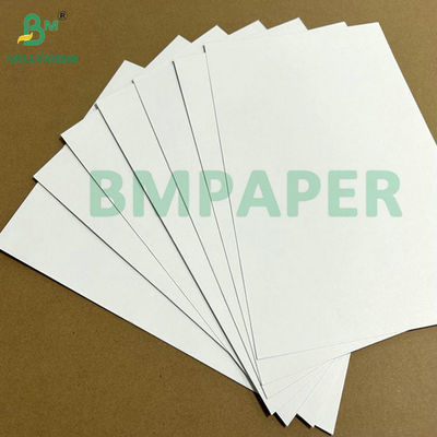 60 gr 70 gr CIE 158 Oba Papel libre sin revestimiento sin madera para el manual del producto