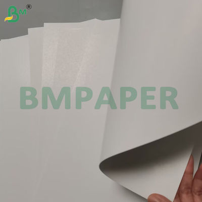 Papel negro de núcleo liso de alta resistencia al plegado Papel de cartas de juego 450 * 320mm