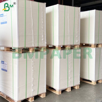 Hojas de papel de pulpa de madera que absorben la humedad para calcetines y etiquetas