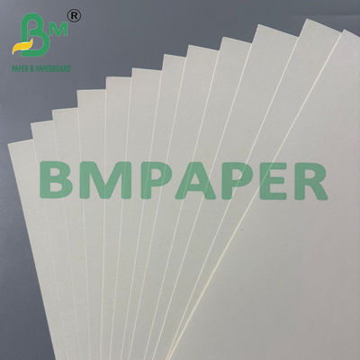 210 g + 15 g de papel recubierto de PE de doble cara