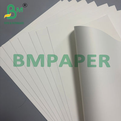 250gm Impresión de papel impermeable Papel blanco de PP de cartón sintético 80 * 110cm
