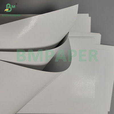 300gm 310gm Papel de cartón de núcleo negro para cartas de juego