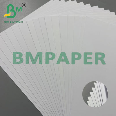 80 g de papel sin revestimiento de madera de alta blancura de cartón offset para hacer libros de texto