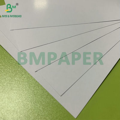 Texturas suaves 310 gm 320 g de alta opacidad Papel de póquer de núcleo negro