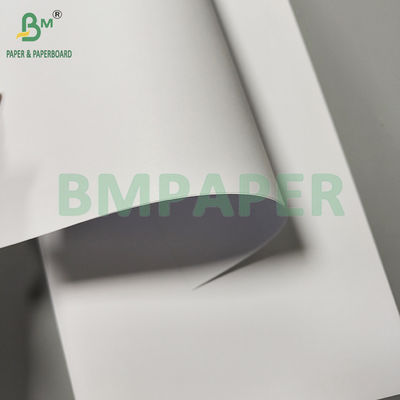 Papel sin revestimiento de madera de alta blanqueza para la fabricación de varios libros