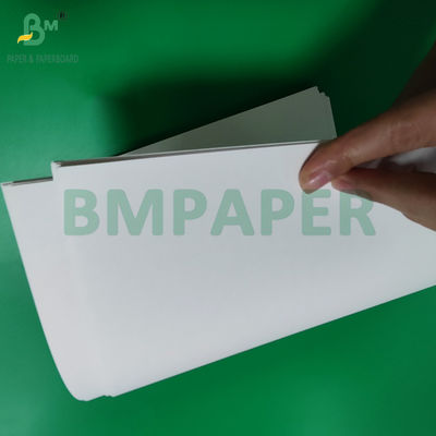 Papel Kraft blanco sin recubrimiento para la lata de té de 200 gramos de alta resistencia 1020 mm