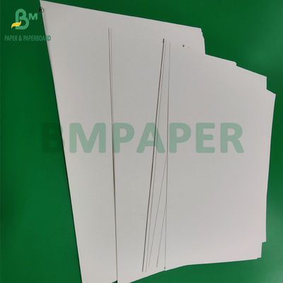 Papel Kraft blanco sin recubrimiento para la lata de té de 200 gramos de alta resistencia 1020 mm