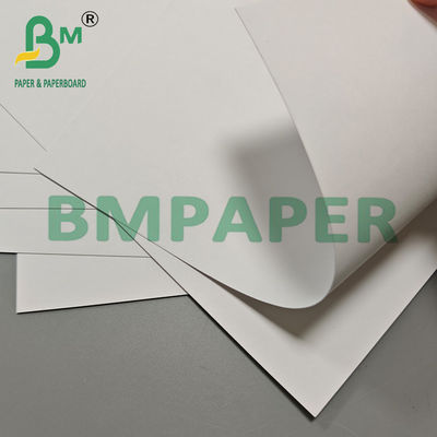 Papel blanco resistente a la humedad de 68 gramos para etiquetas de botellas de cerveza de vidrio de vino