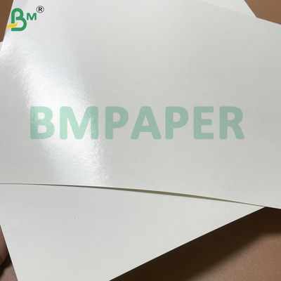 210 g + 15 g de papel mono PE revestido con 100% de pulpa de madera virgen