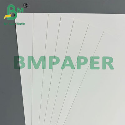 Papel sintético PET revestido duradero de 200 mm para tarjetas de felicitación 70 * 100 cm