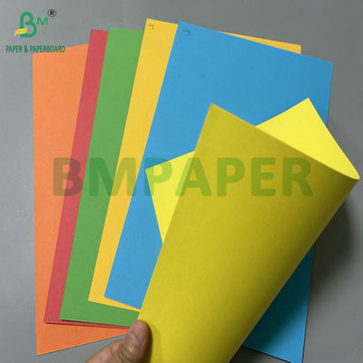 70 gramos 80 gramos A0 A1 Papel de colores sin recubrimiento rosa verde para impresión offset