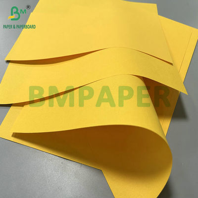 80 gramos 90 gramos 100 cm ancho de rollo de papel Kraft dorado para bolso de correo
