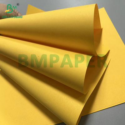 80 gramos 90 gramos 100 cm ancho de rollo de papel Kraft dorado para bolso de correo