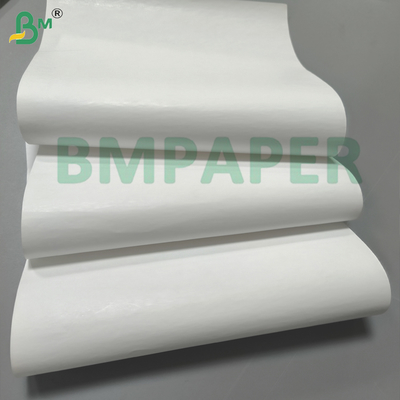 Rollo de papel base blanco duradero de una sola cara con revestimiento térmico de 70 g/m²