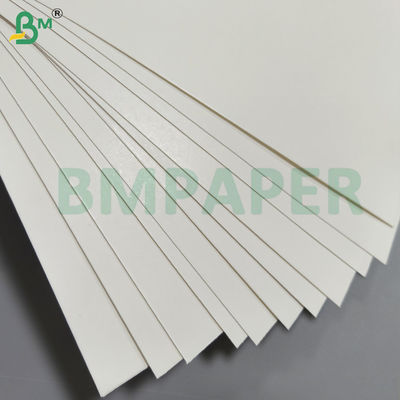 Cartón de papel antigrasa estucado por una cara con dorso blanco sin estucar 275gsm