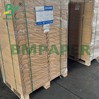 35-70gm Papel Kraft blanco recubierto en PE impermeable 500x700mm para embalaje de cajas de alimentos