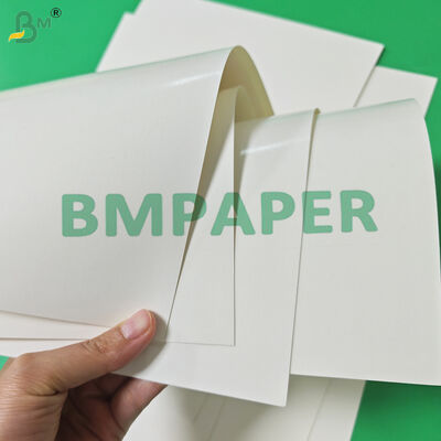 300gsm +15g PE cubrió el papel blanco de la fiambrera para embalar los alimentos de preparación rápida 400 x 500m m